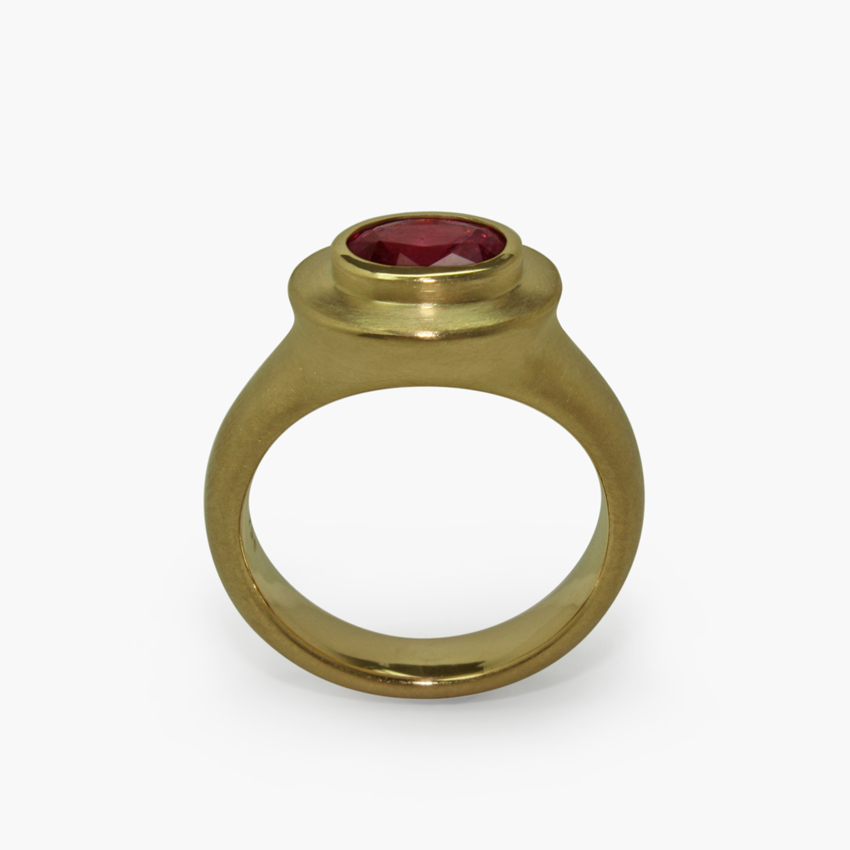 Ring roter Safir Gold
